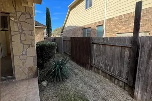 2443 Salorn Way, Round Rock, TX 78681 - Photo 27