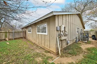 5619 Jacaranda Drive, Austin, TX 78744 - Photo 19
