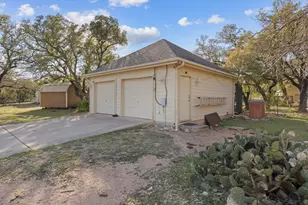 375 Branch Creek Trail, Liberty Hill, TX 78642 - Photo 33