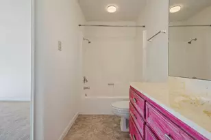 302 Venture Blvd S, Lago Vista, TX 78645 - Photo 25