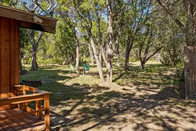 302 Venture Boulevard S, Lago Vista, TX 78645 - Photo 29