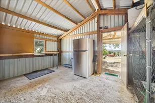 1091 Alta Vista Rd, Spicewood, TX 78669 - Photo 11