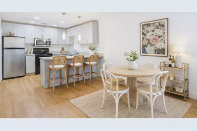 711 W 32nd Street #109, Austin, TX 78705 - Photo 1