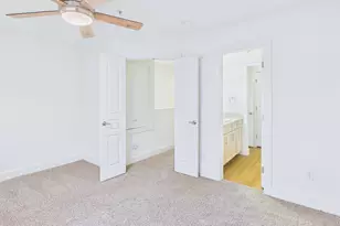 711 W 32nd St, Austin, TX 78705 - Photo 15