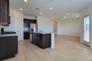 325 Brody Ln, Georgetown, TX 78626 - Photo 5