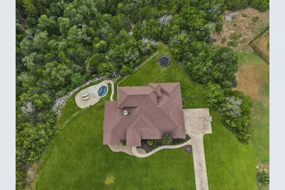 1104 Squaw Valley, Leander, TX 78641 - Photo 29