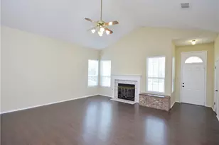 14602 Sandy Side Dr, Austin, TX 78728 - Photo 3