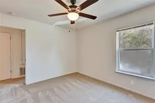 5204 Bahan, Del Valle, TX 78617 - Photo 19