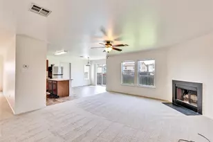 5204 Bahan, Del Valle, TX 78617 - Photo 5