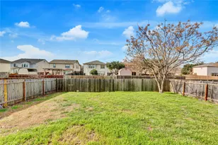 5204 Bahan, Del Valle, TX 78617 - Photo 31
