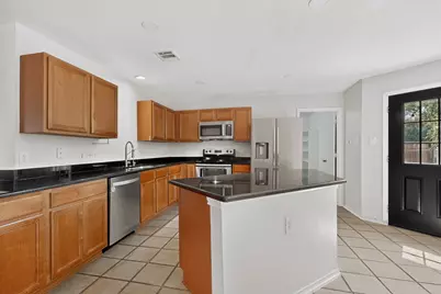 11517 Chatam Berry Lane, Austin, TX 78748 - Photo 11