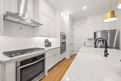 12520 Cardinal Flower Drive, Austin, TX 78739 - Photo 11