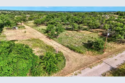 114 Center Street, Valley Spring, TX 76885 - Photo 5