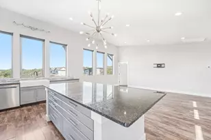 18812 Lakeland Dr, Lago Vista, TX 78645 - Photo 9