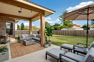 219 Woodlake Dr, Georgetown, TX 78633 - Photo 15