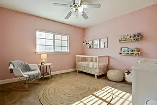 219 Woodlake Dr, Georgetown, TX 78633 - Photo 23