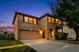 219 Woodlake Dr, Georgetown, TX 78633 - Photo 1