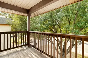 219 Woodlake Dr, Georgetown, TX 78633 - Photo 3