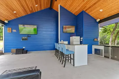 129 Valley Spur, Smithville, TX 78957 - Photo 9