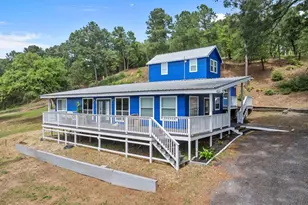 129 Valley Spur, Smithville, TX 78957 - Photo 1