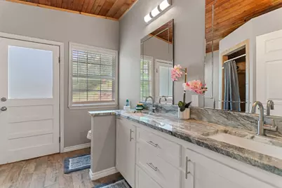 129 Valley Spur, Smithville, TX 78957 - Photo 27