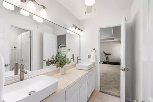 819 Blue Spring Cir, Round Rock, TX 78681 - Photo 17