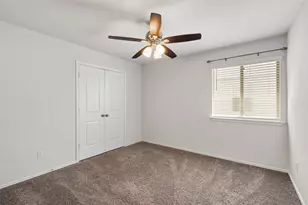 103 Reagor Dr, Taylor, TX 76574 - Photo 13