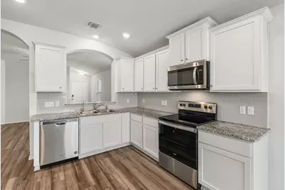 103 Reagor Drive, Taylor, TX 76574 - Photo 9