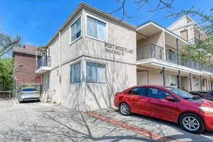 1010 W 23rd St, Austin, TX 78705 - Photo 5