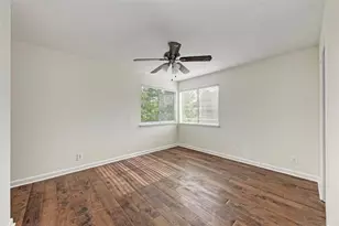 1010 W 23rd St, Austin, TX 78705 - Photo 11