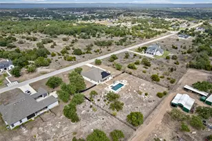225 Spicewood Trails Dr, Spicewood, TX 78669 - Photo 27