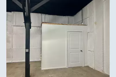 200-232 W New Braunfels Street #W2, Seguin, TX 78155 - Photo 13