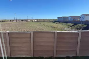 113 Marty Allen, Jarrell, TX 76537 - Photo 9