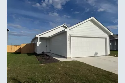 113 Marty Allen, Jarrell, TX 76537 - Photo 1