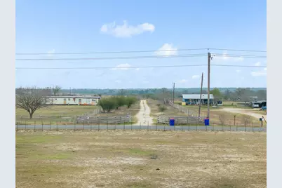 4025 County Road 284, Harwood, TX 78632 - Photo 37