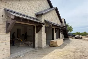 682 Evergreen Cir, Round Mountain, TX 78663 - Photo 3