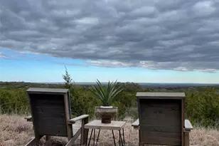 682 Evergreen Cir, Round Mountain, TX 78663 - Photo 11