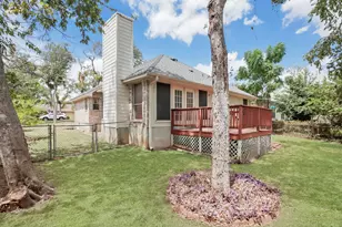 304 Woodstone Dr, Georgetown, TX 78628 - Photo 33