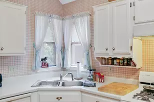 304 Woodstone Dr, Georgetown, TX 78628 - Photo 5