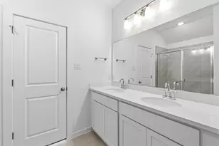 136 Hazy Vw Rd, San Marcos, TX 78666 - Photo 9