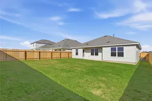 136 Hazy Vw Rd, San Marcos, TX 78666 - Photo 13