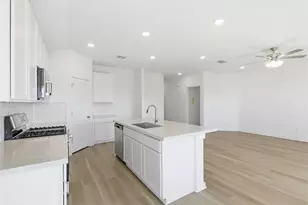 136 Hazy Vw Rd, San Marcos, TX 78666 - Photo 3