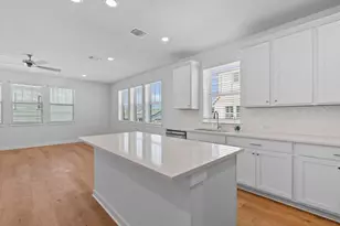 6400 Stockman Dr, Austin, TX 78747 - Photo 3