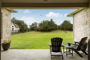 530 Hawthorne Loop, Driftwood, TX 78619 - Photo 35