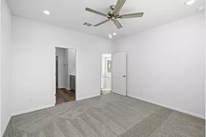113 Hatari Trail, Jarrell, TX 76537 - Photo 11