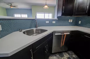 2320 Gracy Farms Ln, Austin, TX 78758 - Photo 9