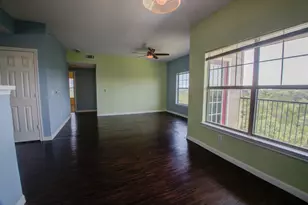 2320 Gracy Farms Ln, Austin, TX 78758 - Photo 5