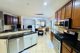2512 Ericanna Ln, Leander, TX 78641 - Photo 7
