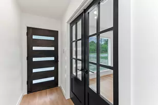 2914 Loyola Ln, Austin, TX 78723 - Photo 3