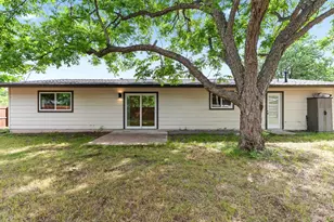 2914 Loyola Ln, Austin, TX 78723 - Photo 35